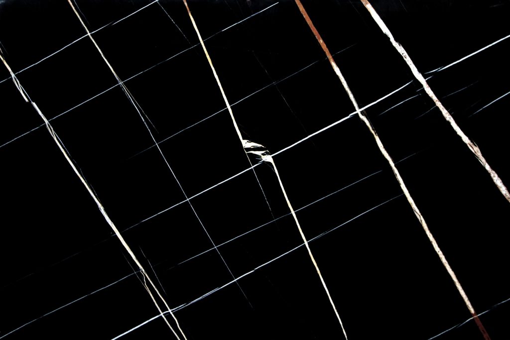 NOIR SAHARA, foto 1 dari 3