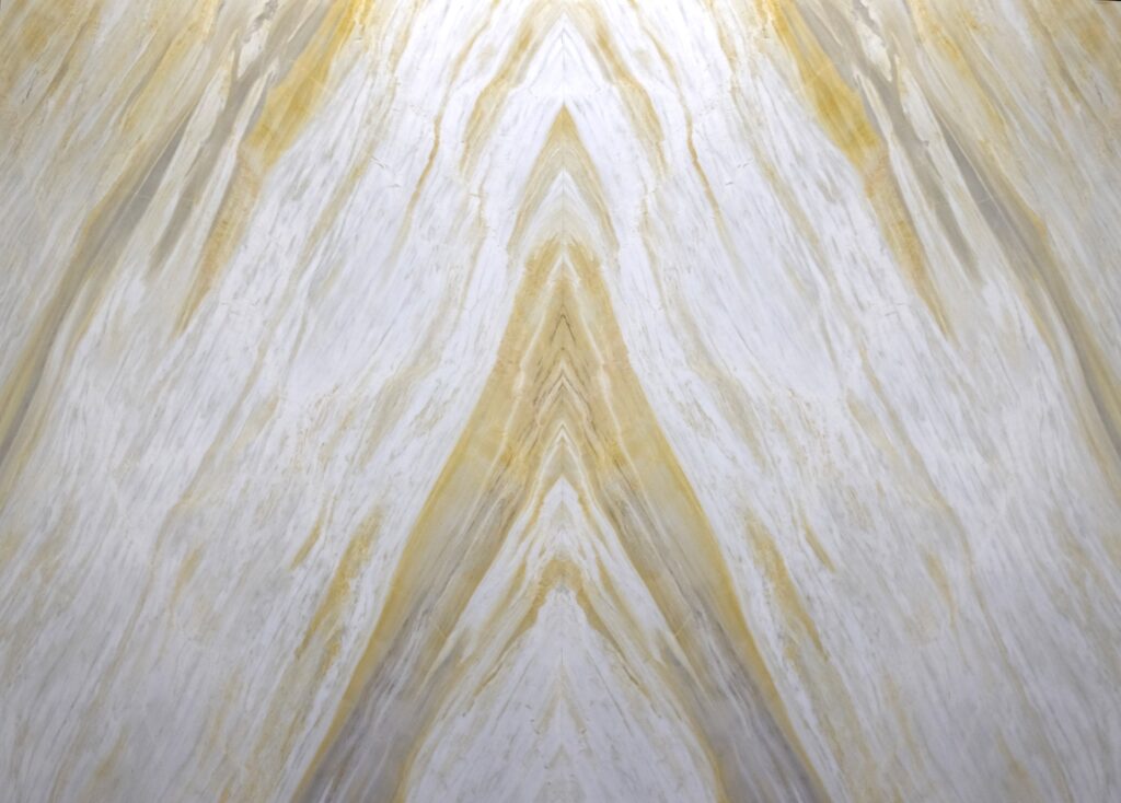 GOLDEN VOLACAS, foto 1 dari 1