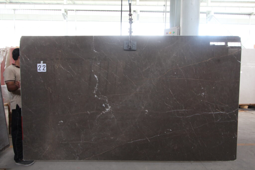 OLIVE MARON, foto 2 dari 2
