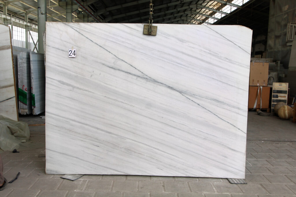 BIANCO LASA, foto 2 dari 2