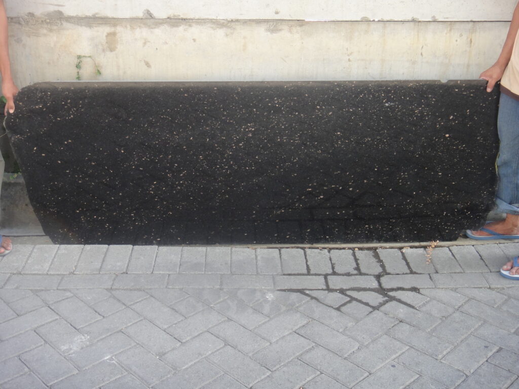 BIG BLACK GOLD, photo 2 of 2