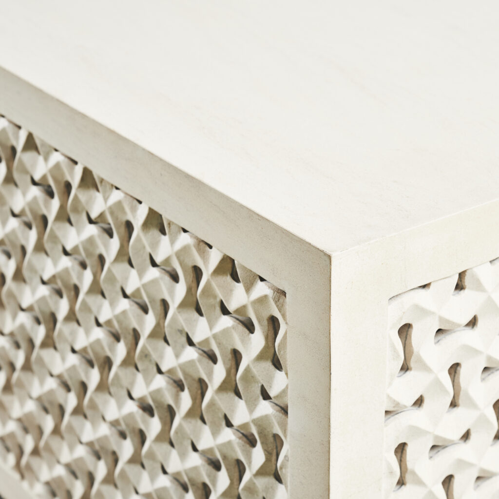 LATTICE COFFEE TABLE, photo 3 of 5