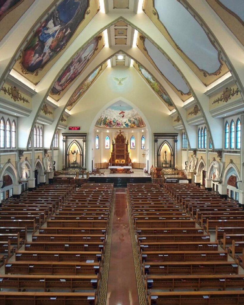 GEREJA KATOLIK SANTO YAKOBUS CITRALAND, SURABAYA, photo 3 of 3