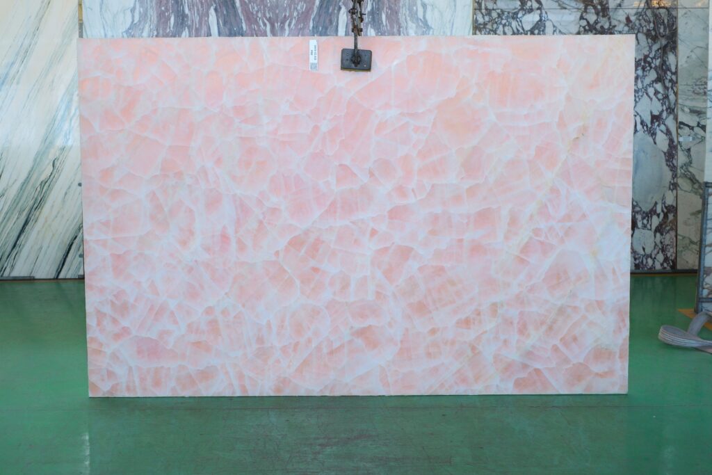 ONYX ICE AGE PINK, photo 2 of 2