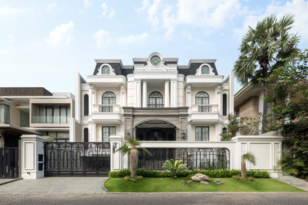 CLASSIC HOUSE GRAHA FAMILI, photo 1 of 12