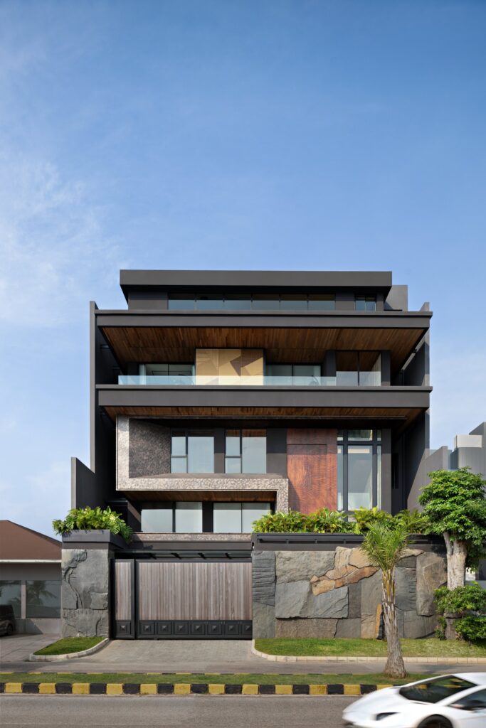 DS HOUSE PANTAI MUTIARA, photo 2 of 10