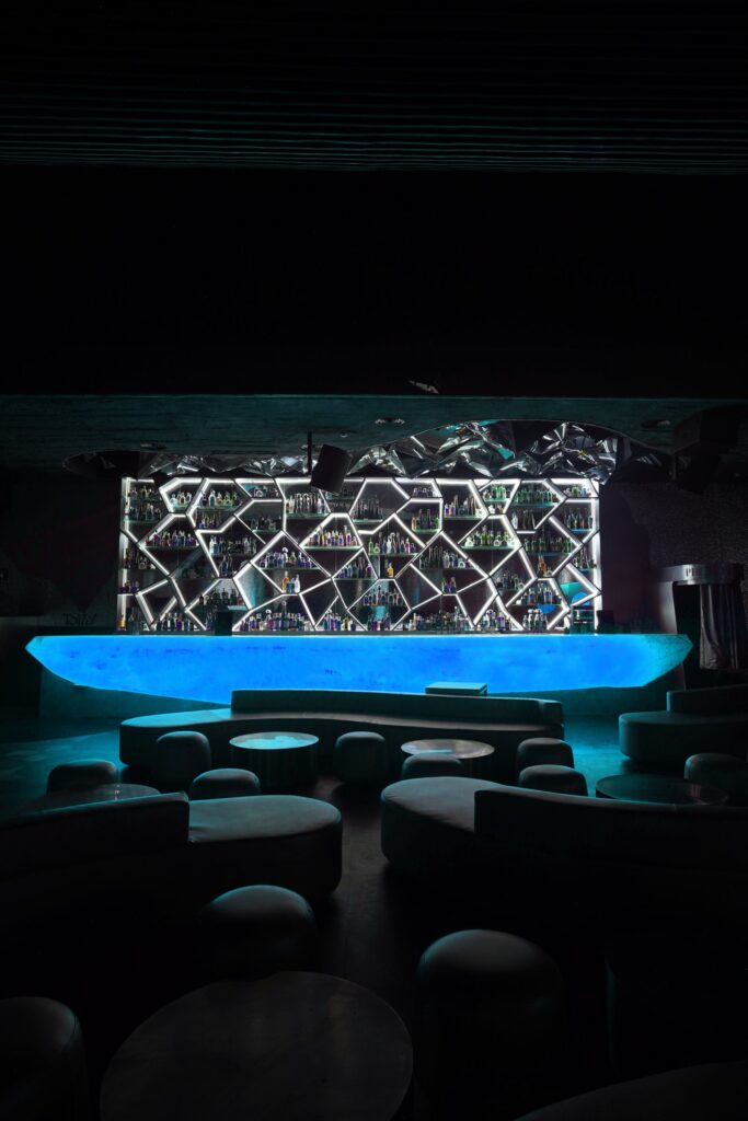 H LIST SCBD JAKARTA, photo 1 of 14