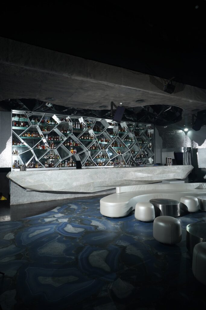 H LIST SCBD JAKARTA, photo 9 of 14