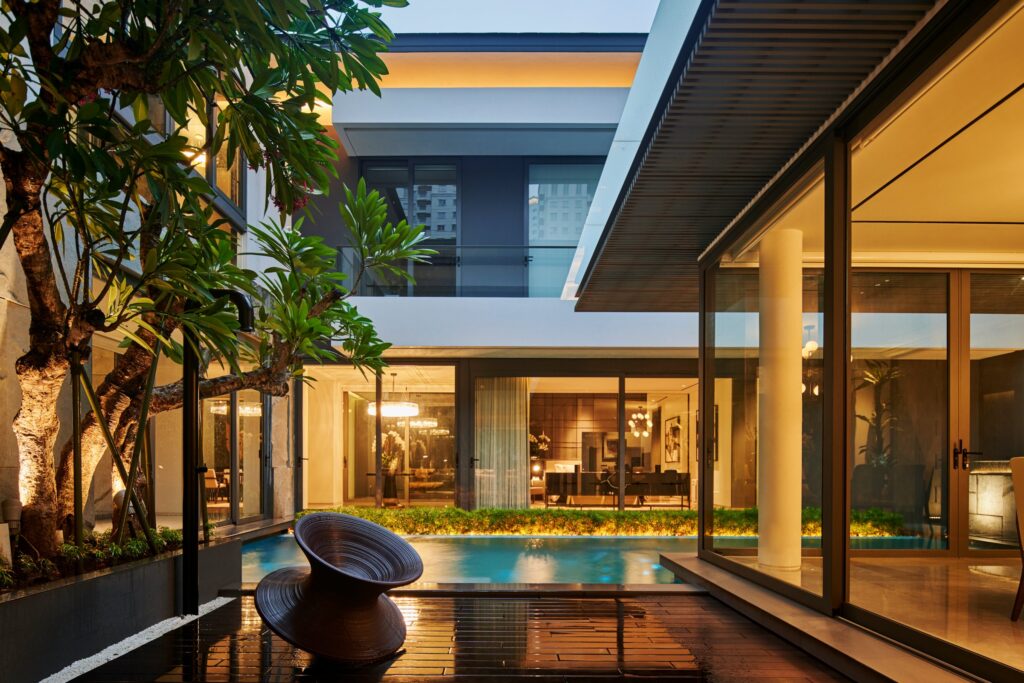 HOUSE IN PAKUWON INDAH, photo 1 of 12