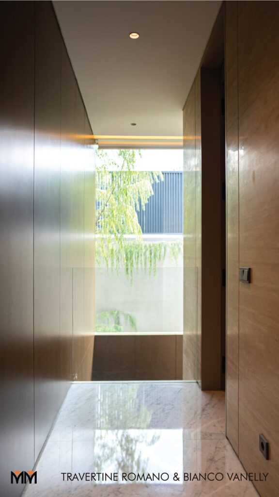 MODERN HOUSE MENTENG, photo 9 of 19