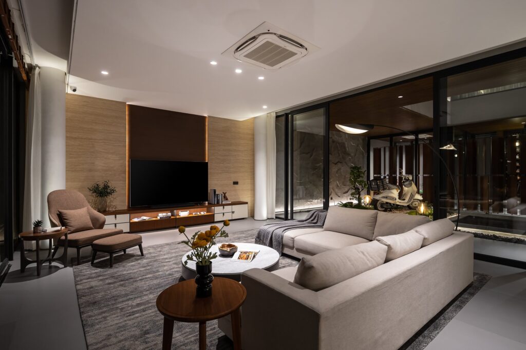 MONTANA HOUSE SEMARANG, photo 3 of 5