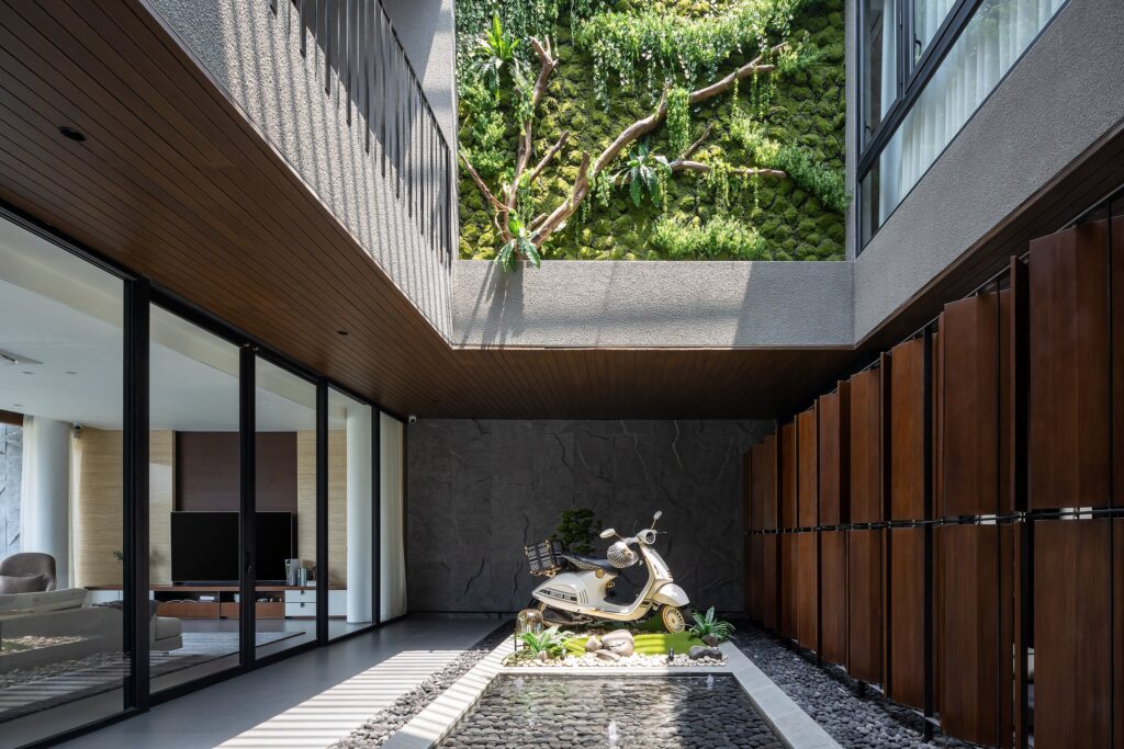 MONTANA HOUSE SEMARANG, photo 4 of 5